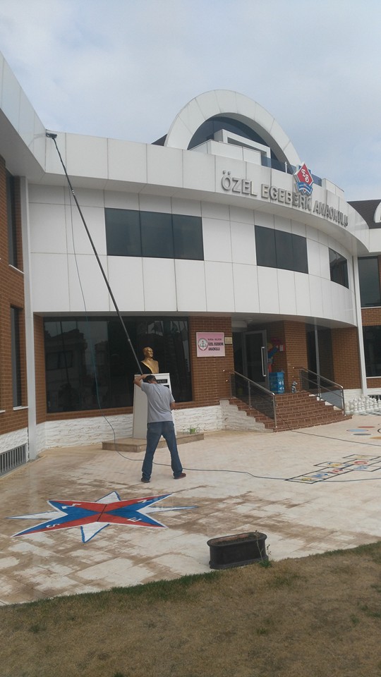 Dış Cephe Cam Temizliği 12