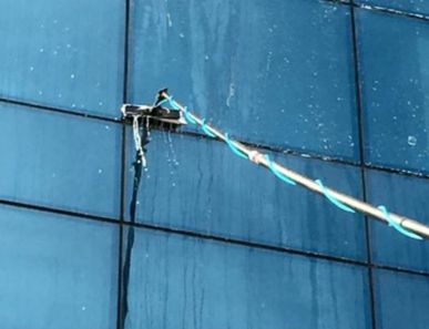 Dış Cephe Cam Temizliği 25